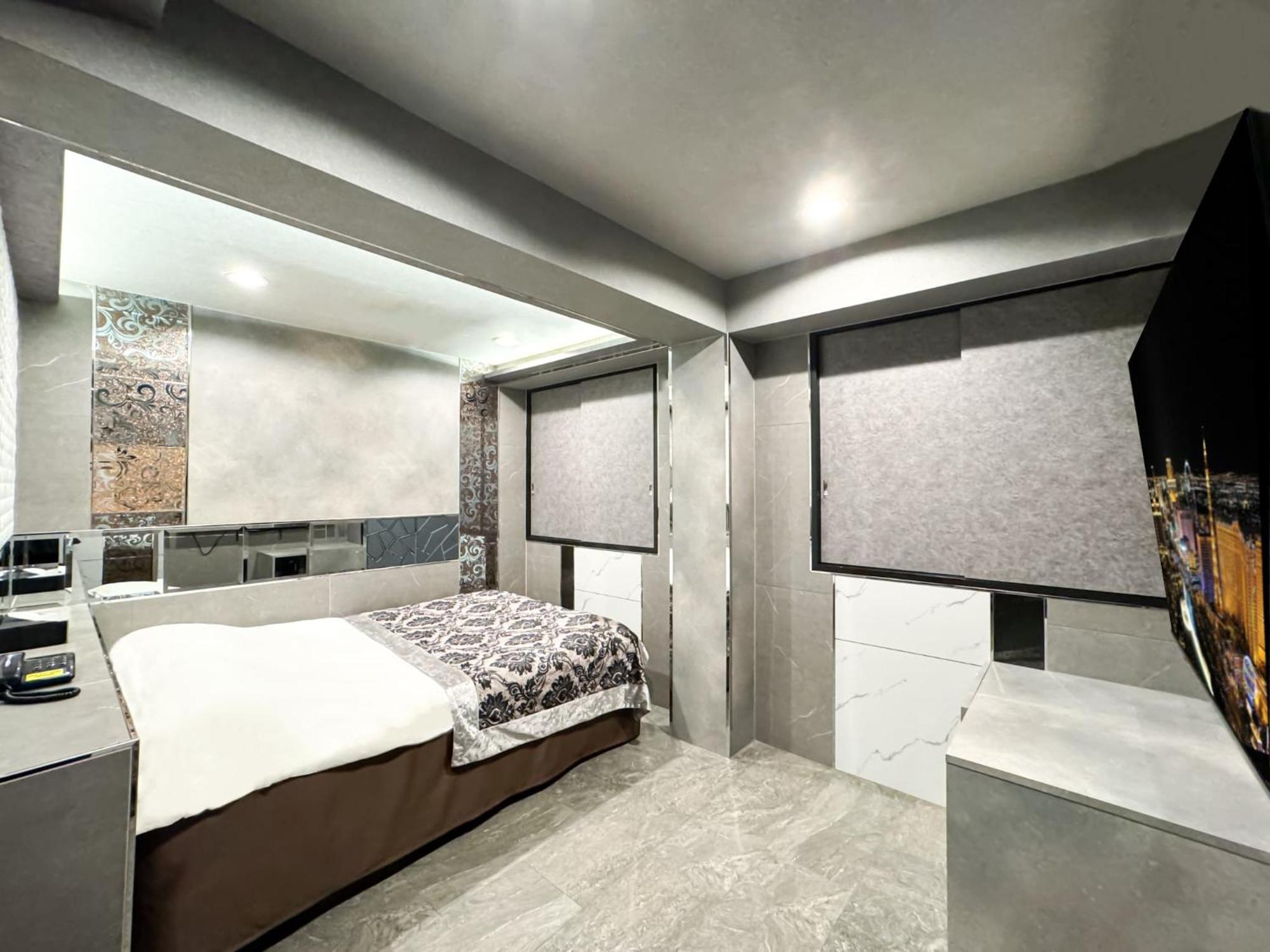 Rocks Hotell 2*