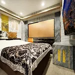 Hotel Rocks